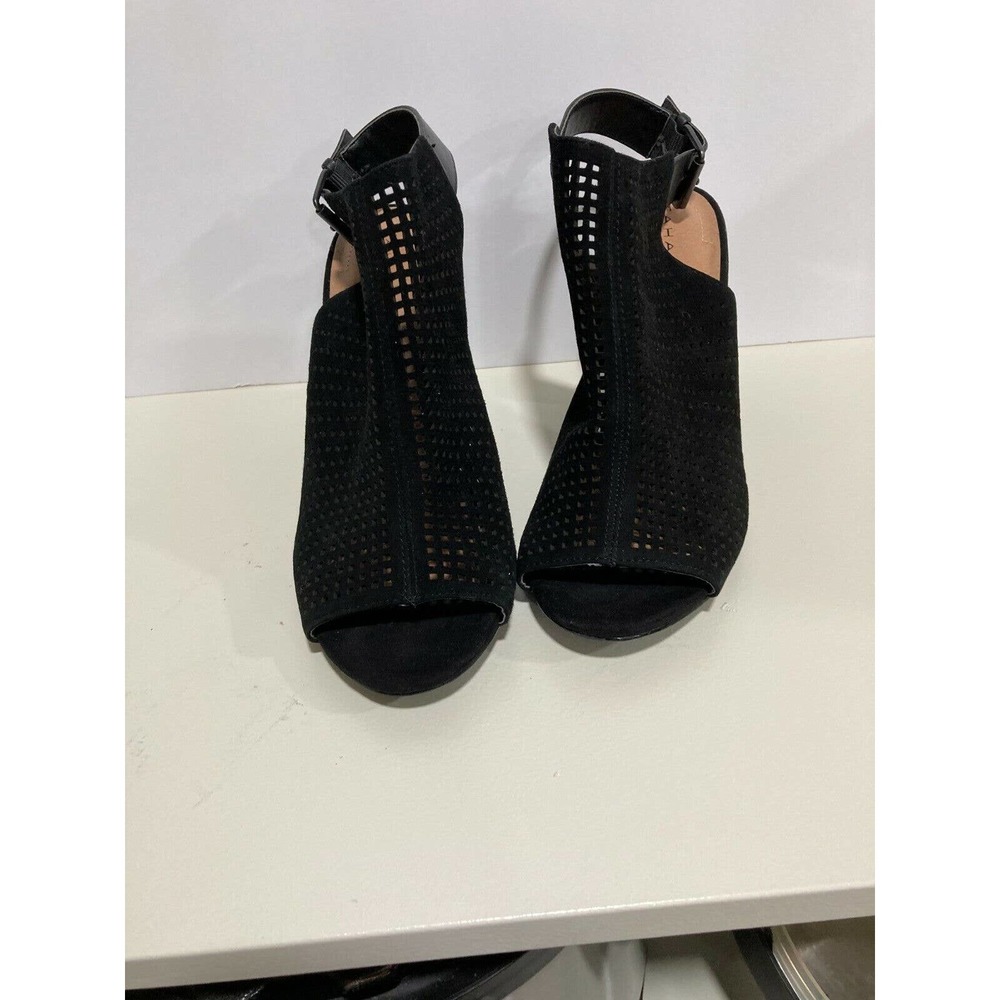 Tahari Margaret 2 black suede cut out peep toe sling back‎ block heels 8m